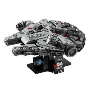 Zestaw klocków Star Wars – statek Sokół Milenium 921 szt